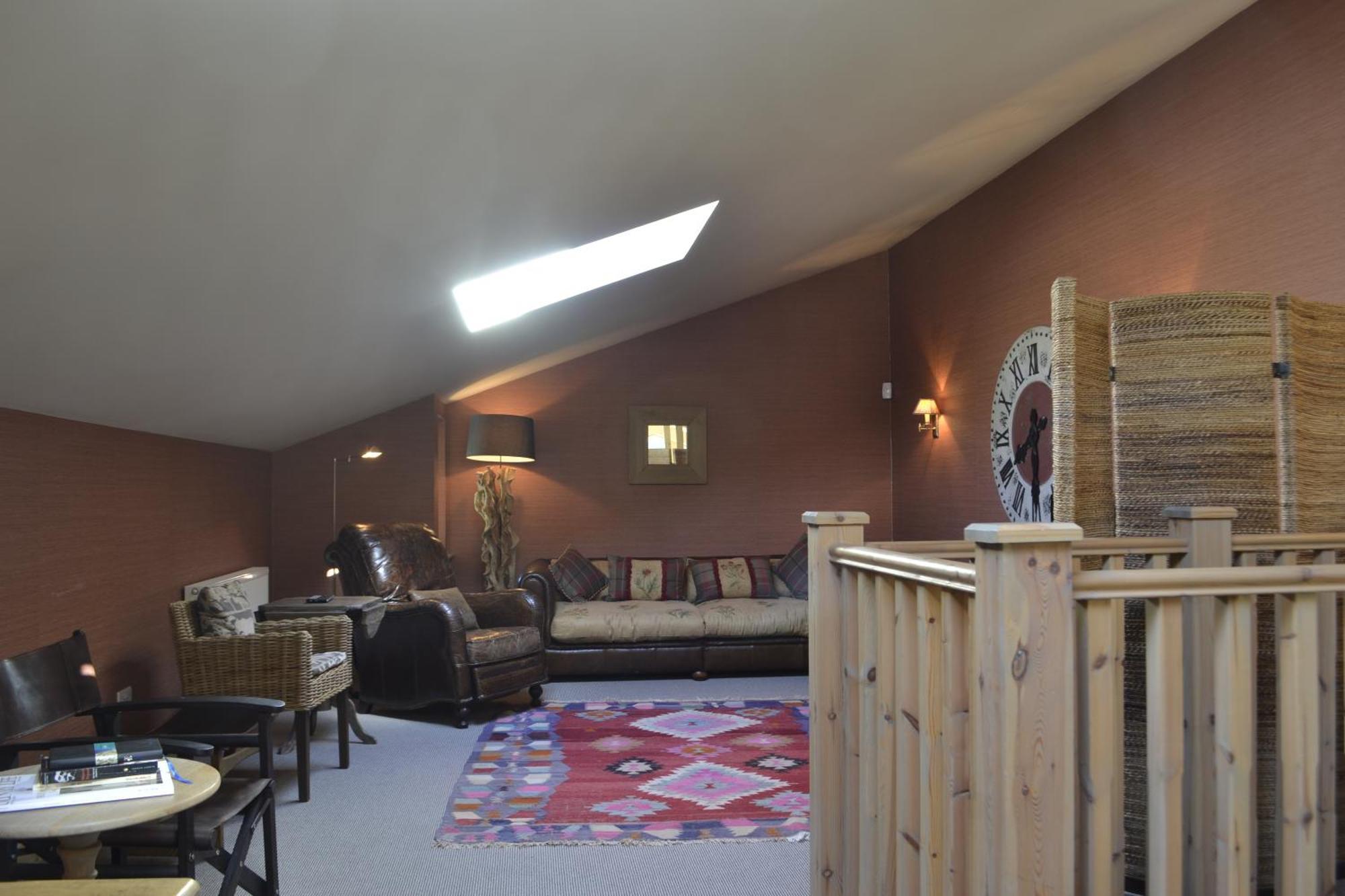 Ness Castle Lodges إينفيرنيس المظهر الخارجي الصورة